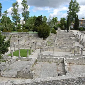 https://vaison-la-romaine-villa.fr-provencehotel.com