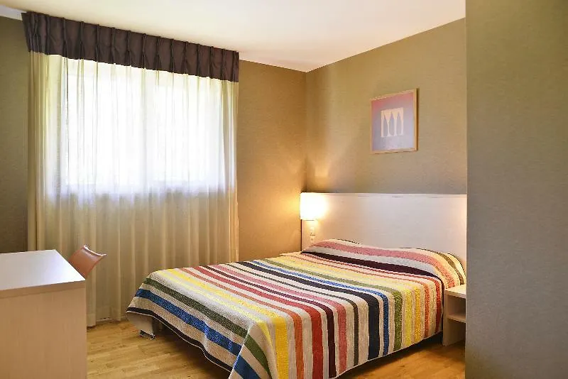 ****  Hotel Spa Vacances Bleues La Villa du Lac - Genève - Divonne Les Bains France